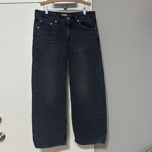 Wide leg Black Levi’s Low rise jeans